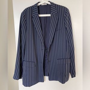 Aritzia Babaton navy with stripe blazer size L